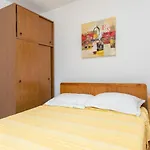 Apartment Ljubomir *