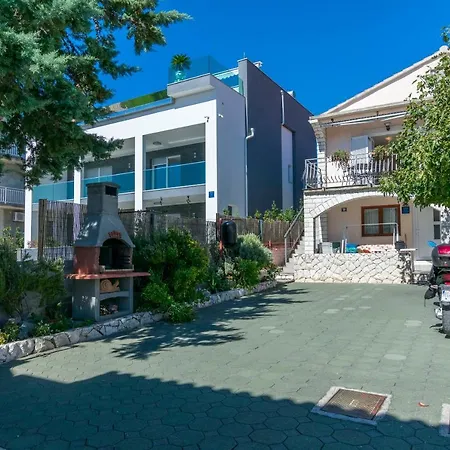 Apartment Ljubomir Rogoznica (Sibenik-Knin)