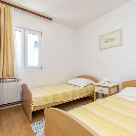 Lejlighed Ljubomir Rogoznica (Sibenik-Knin)