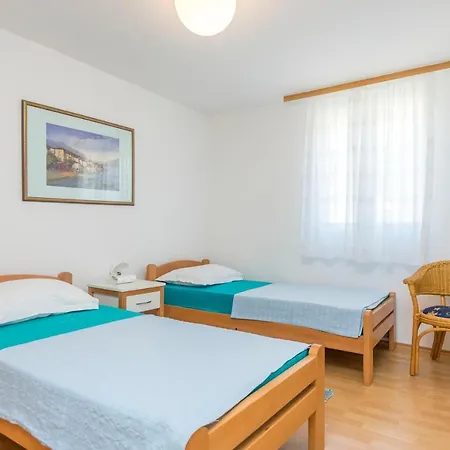 Apartment Ljubomir *