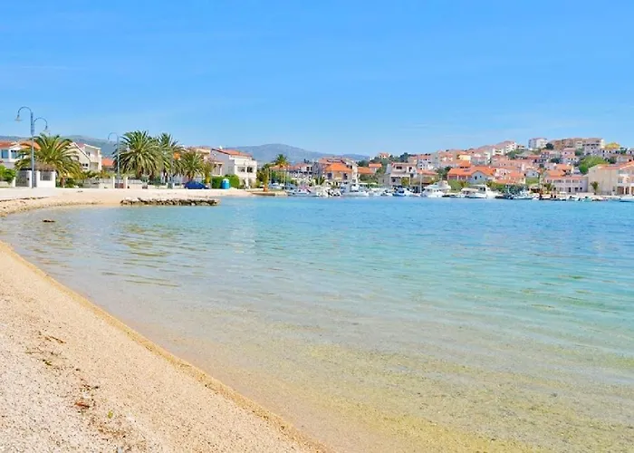 Ljubomir アパート